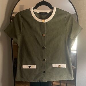 Rachel Roy green button up top w/ gold buttons. Size small never been worn